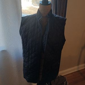 Brooks Brothers Women's  navy vest, size 12 , excellent condition, no flaws